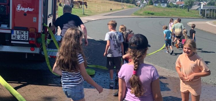 Ferienspaß bei der Feuerwehr