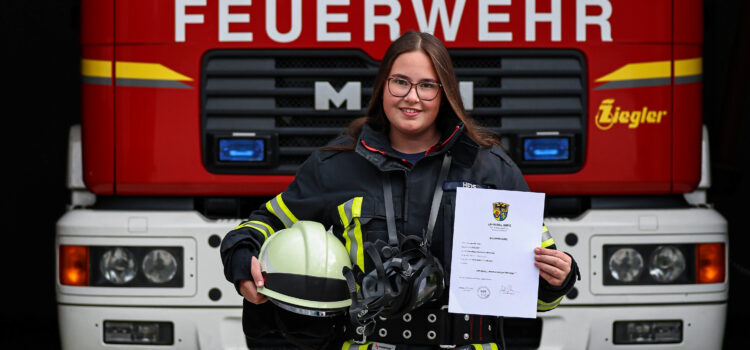 Erfolgreiche Lehrgangsteilnahme Erfolgreiche Lehrgangsteilnahme